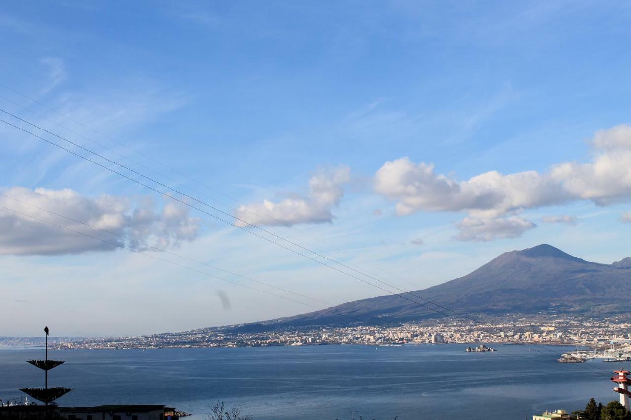 Ferienwohnung Casa Panoramica Castellammare di Stabia Exterior foto